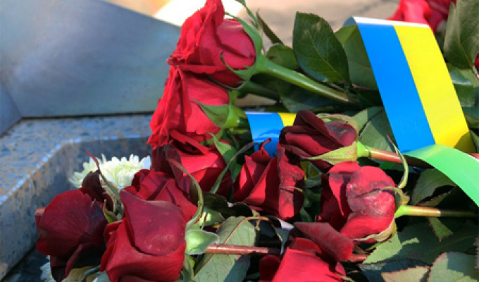 Привітання керівництва району з Днем визволення Новоайдарщини від фашистських загарбників Привітання керівництва району з Днем визволення Новоайдарщини від фашистських загарбників