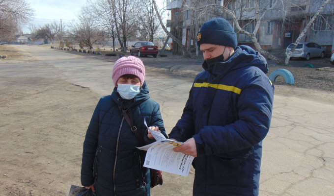 Рятувальники Луганщини продовжують заходи з протидії поширенню коронавірусної інфекції Рятувальники Луганщини продовжують заходи з протидії поширенню коронавірусної інфекції