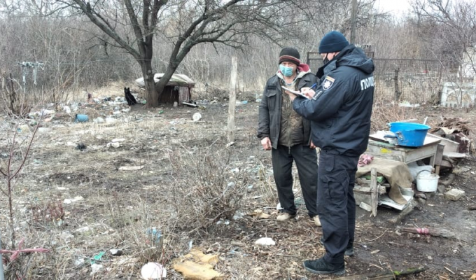 Співробітники Щастинського РВП приймають активну участь у посилених заходах щодо дотримання правил благоустрою в смт. Новоайдар Співробітники Щастинського РВП приймають активну участь у посилених заходах щодо дотримання правил благоустрою в смт. Новоайдар