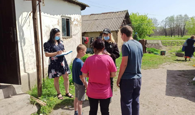 Соціальна – профілактична роботи та соціальне інспектування сімей Соціальна – профілактична роботи та соціальне інспектування сімей
