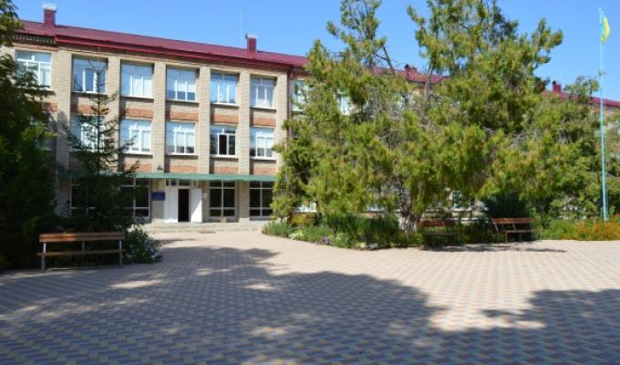 Знайомтеся, Новоайдарський обласний ліцей Знайомтеся, Новоайдарський обласний ліцей