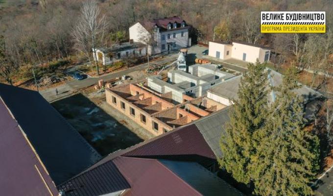 У Чернівецькому онкологічному центрі будують бункер для лінійного прискорювача У Чернівецькому онкологічному центрі будують бункер для лінійного прискорювача
