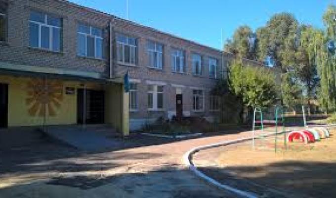 Сьогодні, 15.09.2020р., відновив свою роботу заклад дошкільної освіти "Сонечко" в смт. Новоайдар після проведення капітального ремонту харчоблоку