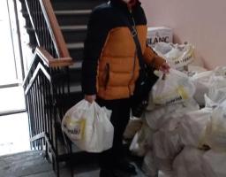 359 продуктових наборів отримали переселені з Луганщини в координаційному центрі допомоги ВПО в Кропивницькому