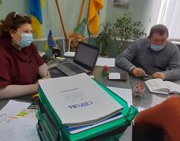 19.11.2020 року головою Новоайдарської РДА Тетяною Новиковою та головою районної ради Віктором Макогоном була проведена нарада