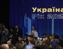 Нашим Захисникам потрібно більше зброї – військово-політичне керівництво держави наголошує на цьому на кожній зустрічі із країнами-партнерами, – Артем Лисогор
