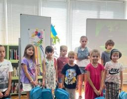 З нагоди свят представниками Координаційного центру допомоги ВПО з Луганської області  в м. Кропивницький та в.о. директором Рубіжанської бібліотеки Оленою Леоновою  в бібліотеці Чижевського  був проведений патріотичний захід  для дітей з Луганщини