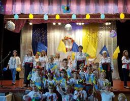 Творчий звіт  художньої самодіяльності в селах Денежникове та Штормове Новоайдарського району