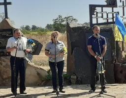 Вшанування пам’яті полеглих героїв з нагоди шостих роковин обстрілу Щастинського (Новоайдарського) району Російською Федерацією системами залпового вогню БМ-30 «Смерч»