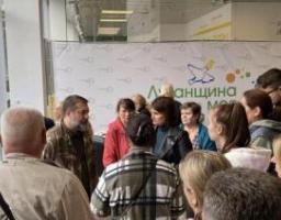 Був радий побачити сьогодні луганчан у Вінниці, - Сергій Гайдай взяв участь у відкритті ще одного гуманітарного штабу