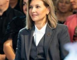 Олена Зеленська презентувала проект своєї фундації «Адреса дитинства»