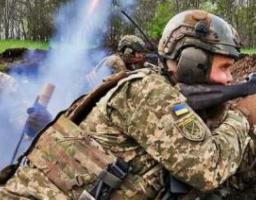 Ще двох росіян взято в полон на нашій ділянці фронту, також знищені танк Т-72 та БТР-80