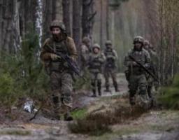 Із двох напрямків атакував ворог на Луганщині, лікарів на окупованій території звільнять у разі відсутності паспорту рф, загарбники відмовляють жителям так званої «лнр» у компенсації за зруйноване майно