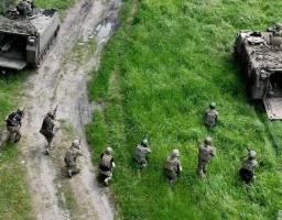 У Стельмахівці залишається лише один мешканець – вмовляємо його евакуюватися, іншим п’ятьом допомогли виїхати протягом останніх трьох днів, – Артем Лисогор