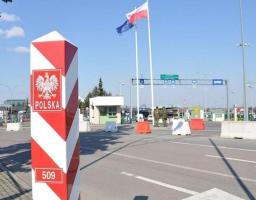 Де українцям отримати безкоштовну юридичну допомогу у Польщі