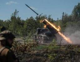 Чергові руйнування зафіксовані в Невському, примусову паспортизацію контролюють поліціянти з рф, довжелезні черги за безоплатною картоплею на фоні зруйнованих багатоповерхівок – рівень життя сьогоднішнього Сєвєродонецька