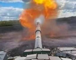 Поблизу Новоселівського та Кузьминого спробували просунутися росіяни, голосувати на так званих перших виборах в «лнр» можна буде упродовж 20 діб, у Станиці Луганській з червня не видаватимуть зарплату без відкритого рахунку в банку рф