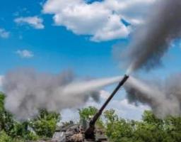 По Білогорівці вдарили з неба, у так званій «лнр» дозволили не оформлювати зброю ще три роки, окупанти готують значні резерви для розміщення поранених