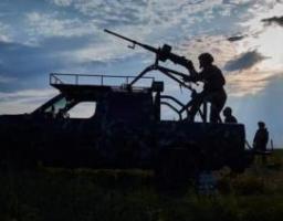 У Троїцькому росіяни введуть заборону на переміщення без паспорту рф, навколо Сєвєродонецька посилено перевірку цивільних, атакував ворог з боку Кремінної