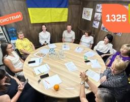 Місце, де відчуваєш себе вдома. Кремінський координаційний центр допомоги ВПО у Дніпрі (Фоторепортаж)