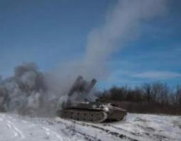 У Довжанську дев’ять років не можуть відремонтувати систему водопостачання, у Новодружеську не надаються комунальні послуги та відсутнє транспортне сполучення, ворог збільшив кількість обстрілів по всій лінії фронту