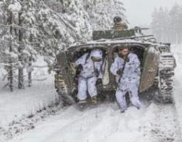 У Сєвєродонецьку невдоволені низькою якістю відновлення будинків, військові рф у Кремінній пограбували квартиру онкохворої після її госпіталізації, ворог тричі атакував Білогорівку