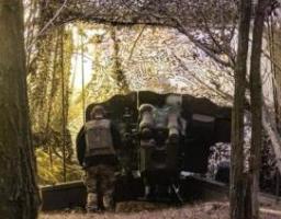 На Старобільщині видають повістки чоловікам до 30 років, у пологових будинках в окупації віддають дитину лише за наявності паспорту рф у батьків, 45 ворожих безпілотників вдарили по селах Луганщини