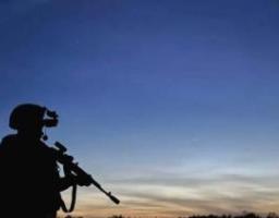 На в’їзді до Сєвєродонецька чоловіків ставлять на військовий облік, в «лнр» залишаться працювати лише найбільш рентабельні шахти, кількість ворожих обстрілів зросла по всій лінії фронту