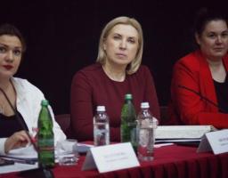 Зустріч з внутрішньо переміщеними особами
