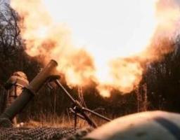 У Сіверськодонецьку через розкрадання коштів третій місяць переносять відкриття «центру патріотичного виховання», на виїзді з міста ретельно перевіряють весь транспорт, Греківку та Новоєгорівку спробували штурмувати росіяни