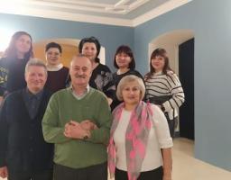Працівники Щастинської райдержадміністрації разом з мешканцями Щастинської громади відвідали виставу Луганського обласного академічного українського музично-драматичного театру