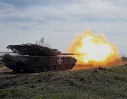 Окупанти оголосили про знесення 50 будинків у старих районах Сіверськодонецька, місто залишається без мобільного зв’язку попри облаштований центр обслуговування абонентів, ворог посилив тиск на Білогорівку