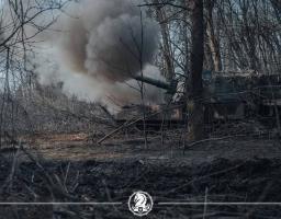 У «лнр» держмайно віддаватимуть великому бізнесу поза конкурсом, в стінах показово відновлених багатоповерхівок в Сіверськодонецьку залишаються уламки від снарядів, на луганському фронті п’ять разів противник вдарив з реактивної артилерії