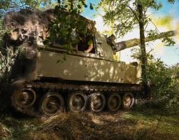 У дитсадках в «лнр» агітуватимуть за війну, понад 100 будинків вигоріли поблизу Станиці Луганської – пожежу гасять волонтери, противник завдав авіаційного удару у смузі нашої відповідальності