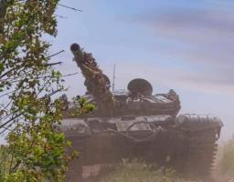 У багатьох районах Лисичанська і селах навколо три роки немає води, окупанти обіцяють у майбутньому погасити заборгованість по зарплаті медикам «лнр» за 2014-2015 роки, противник штурмує біля Греківки