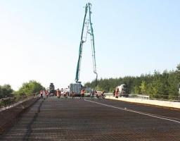 ВЕЛИКЕ БУДІВНИЦТВО: У ЩАСТІ ЙДЕ КАПІТАЛЬНИЙ РЕМОНТ ШЛЯХОПРОВОДУ ЧЕРЕЗ ЗАЛІЗНИЦЮ