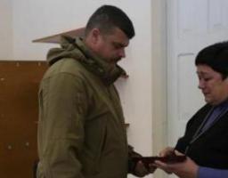 Україна сьогодні тримається на плечах патріотів. Війна забирає найкращих із них, - Артем Лисогор передав орден «За мужність» ІІІ ступеня родині загиблого Віктора Шуліка