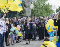 У Новоайдарі відбулися загальнообласні заходи, приурочені до Дня перемоги над нацизмом у Другій світовій війні