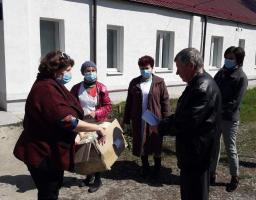 В.о. голови райдержадміністрації Тетяна Новикова передала лікарські засоби для забезпечення обслуговуючого персоналу місць обсервації 