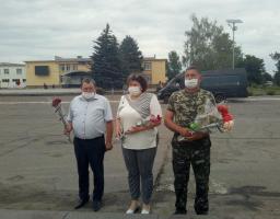 Покладання квітів до Братської могили
