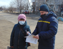 Рятувальники Луганщини продовжують заходи з протидії поширенню коронавірусної інфекції