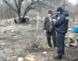 Співробітники Щастинського РВП приймають активну участь у посилених заходах щодо дотримання правил благоустрою в смт. Новоайдар
