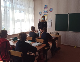У Щастинському районі поліцейські провели профілактичні бесіди з підлітками