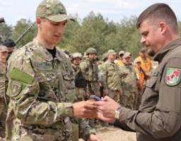 В вас зібрана вся #лють Українського народу, це найкраща мотивація, – Артем Лисогор привітав поліцейських із 9-ю річницею утворення батальйону «Луганськ-1»