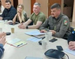Ми не можемо чекати, коли все буде звільнено, ми маємо починати зараз, щоб бути готовими! - Артем Лисогор під час зустрічі із Нільсом Крістенсеном, керівником Програми ООН із відновлення та розбудови миру